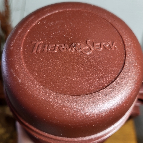 Vintage Tim Hortons 1 Litre Thermos with 2 Drinking Cups - Picture 4 of 16